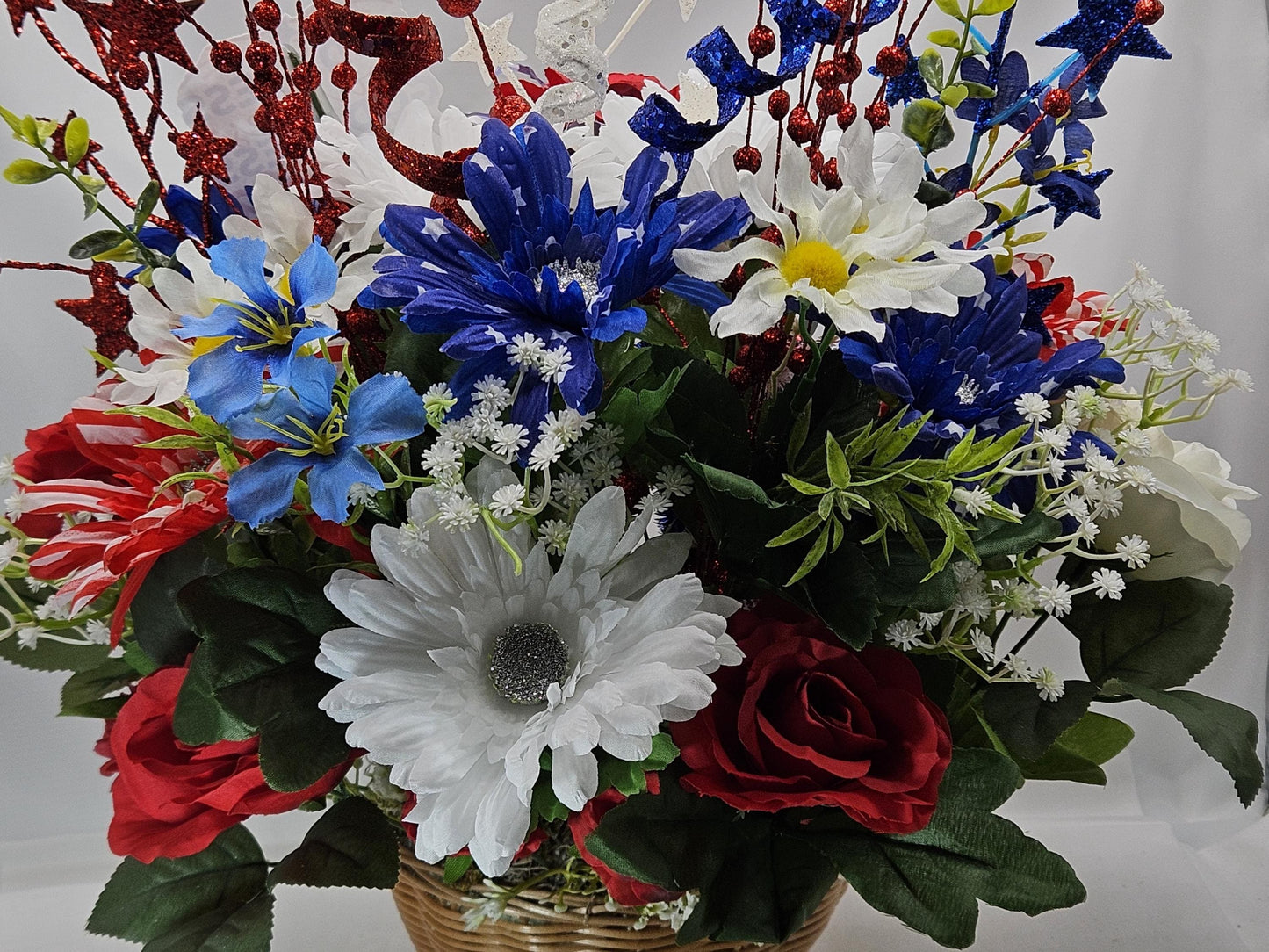 Patriotic American Dog Garden Decor with Red White Blue Roses, Baby’s Breath & Sparkly Stars – USA Outdoor Decoration