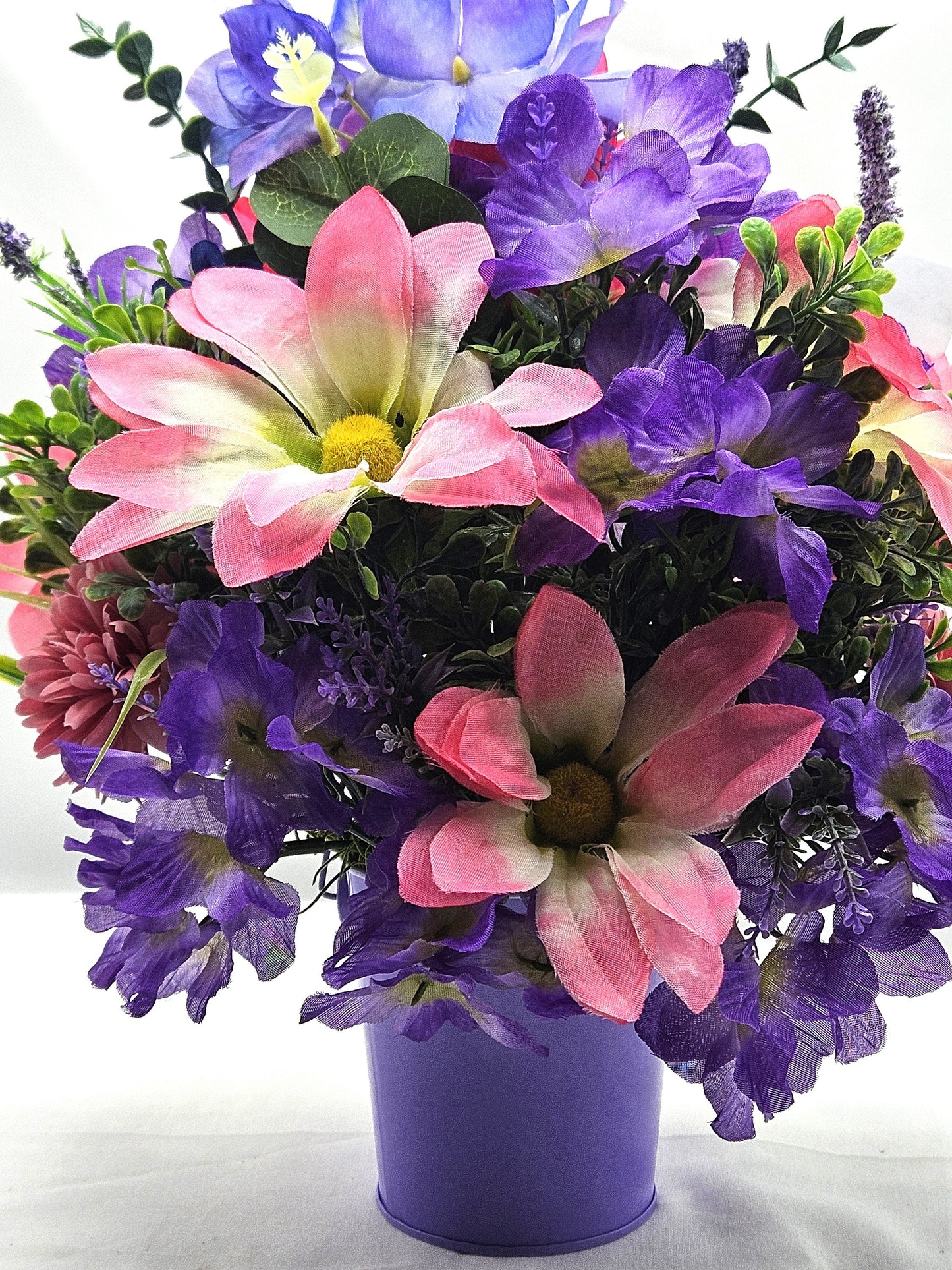 Flower Arrangement with Message to Greet Each New Day With Praise and Gratitude, Birds Throughout the Garden, Bird Lover Gift