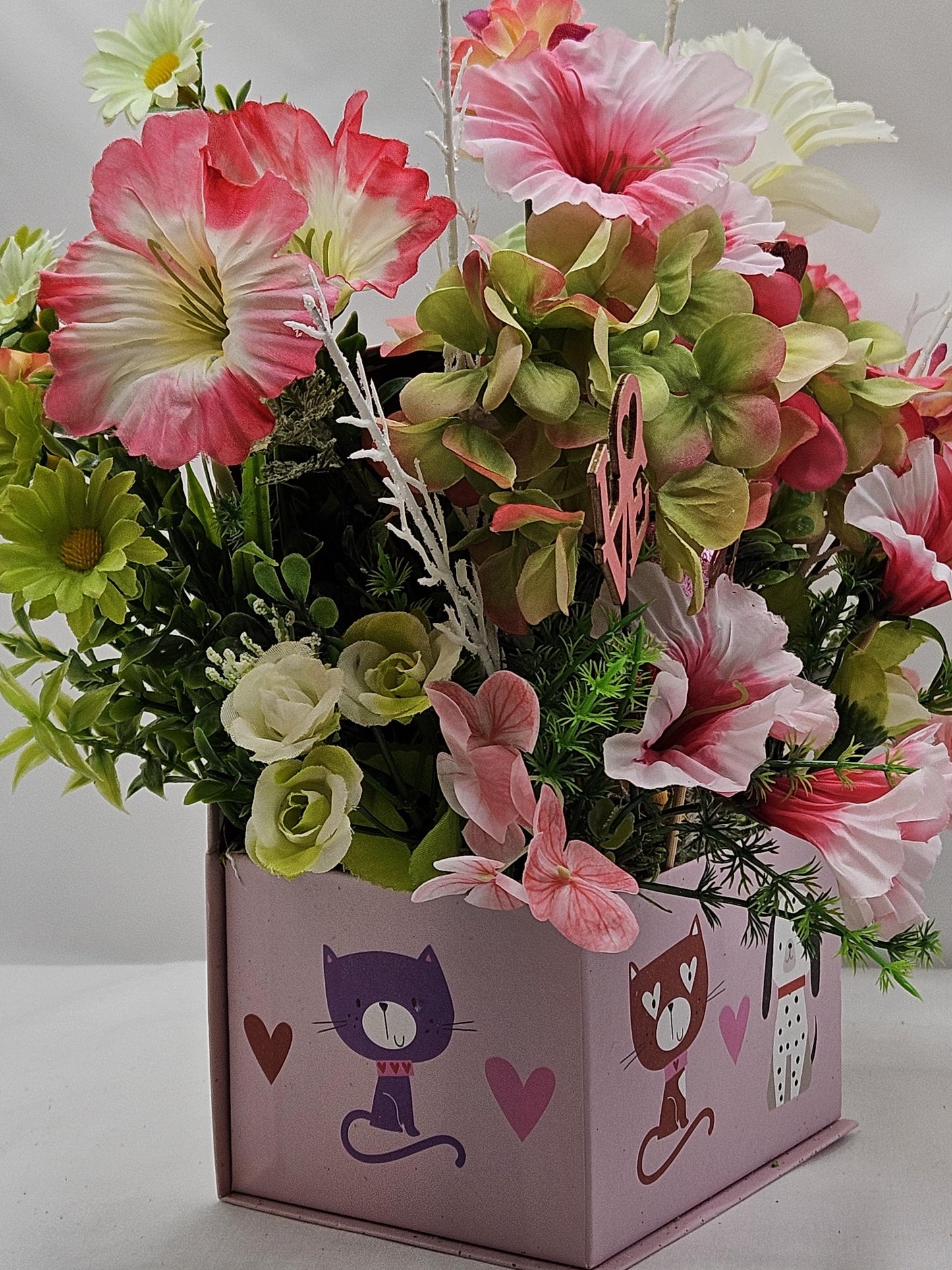 Paw-Fect Togethe Romantic Floral Gift in Decorated Box, Puppy Figures/Hearts/Pink/Green Flowers/White Glitter Accents/Love Gift