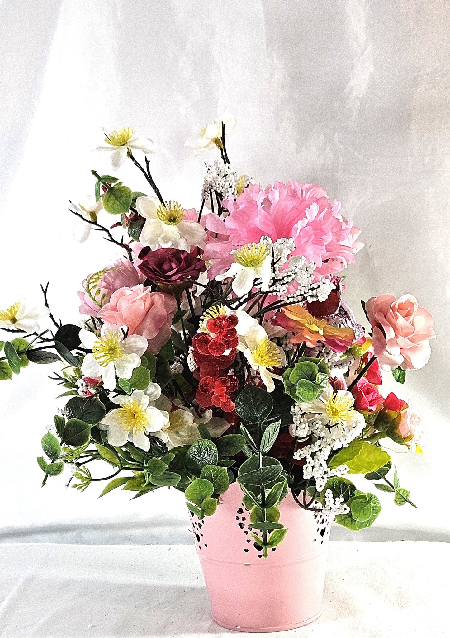 Romantic Flower Arrangement, Cute Pink Love Deer, Sweetheart Pink/White Flowers in Pink Scalloped Pot