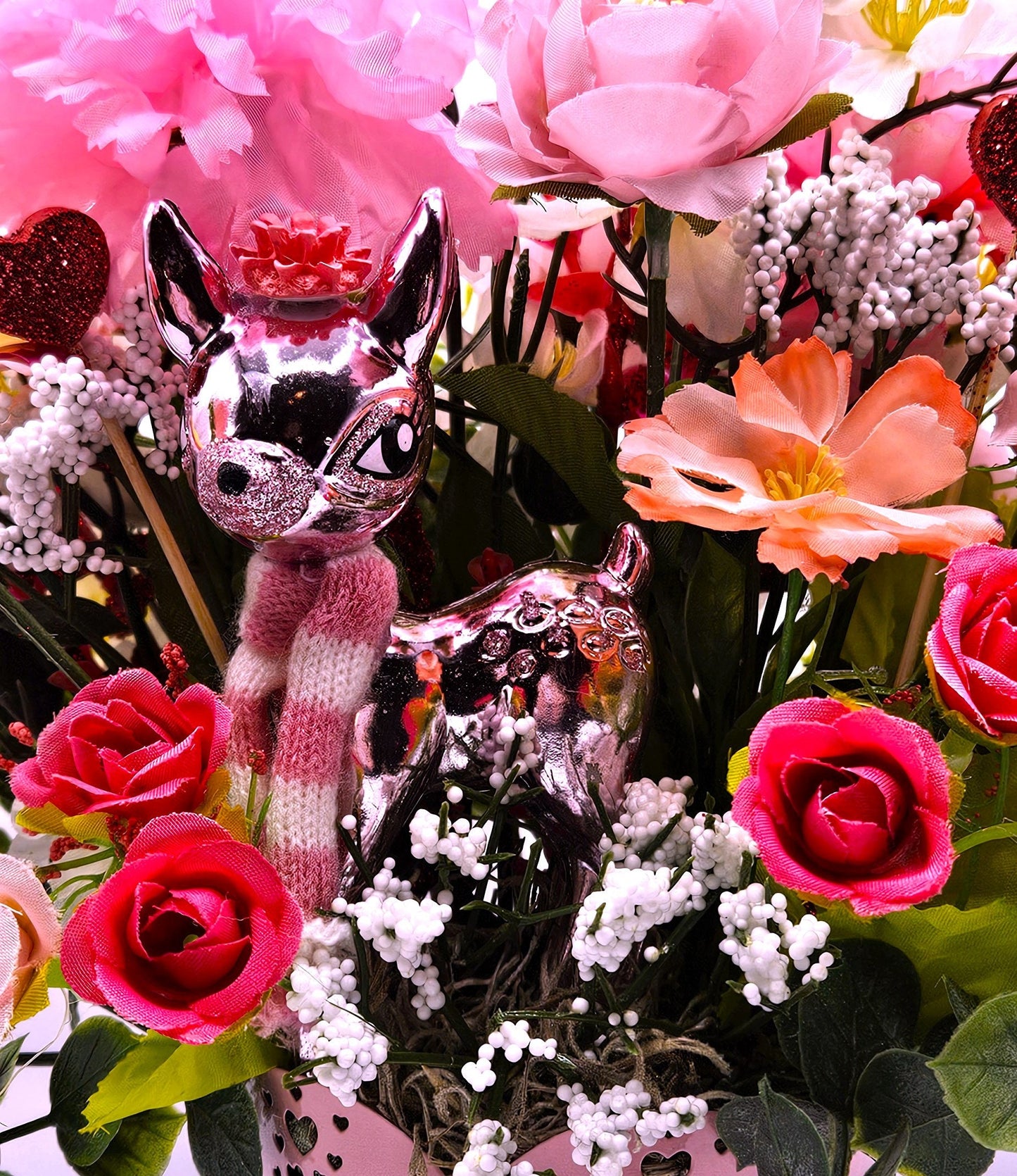 Romantic Flower Arrangement, Cute Pink Love Deer, Sweetheart Pink/White Flowers in Pink Scalloped Pot