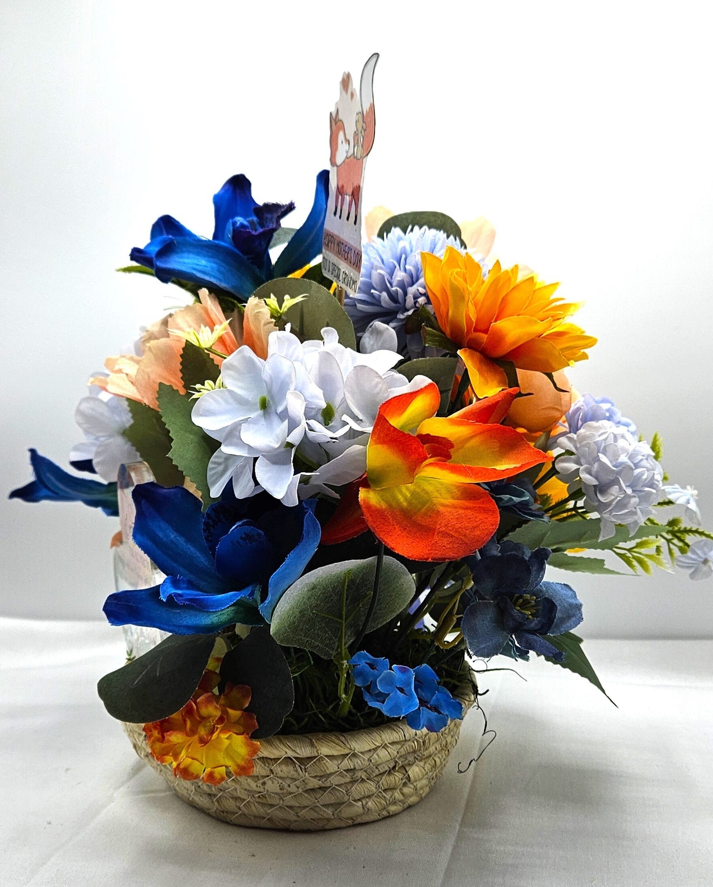 Grandma Gift Flower Arrangement, Happy Birthday, Happy Grandma/Mother's Day Gift, I Love You Grandma, Acrylic Heart Grandma Love Message