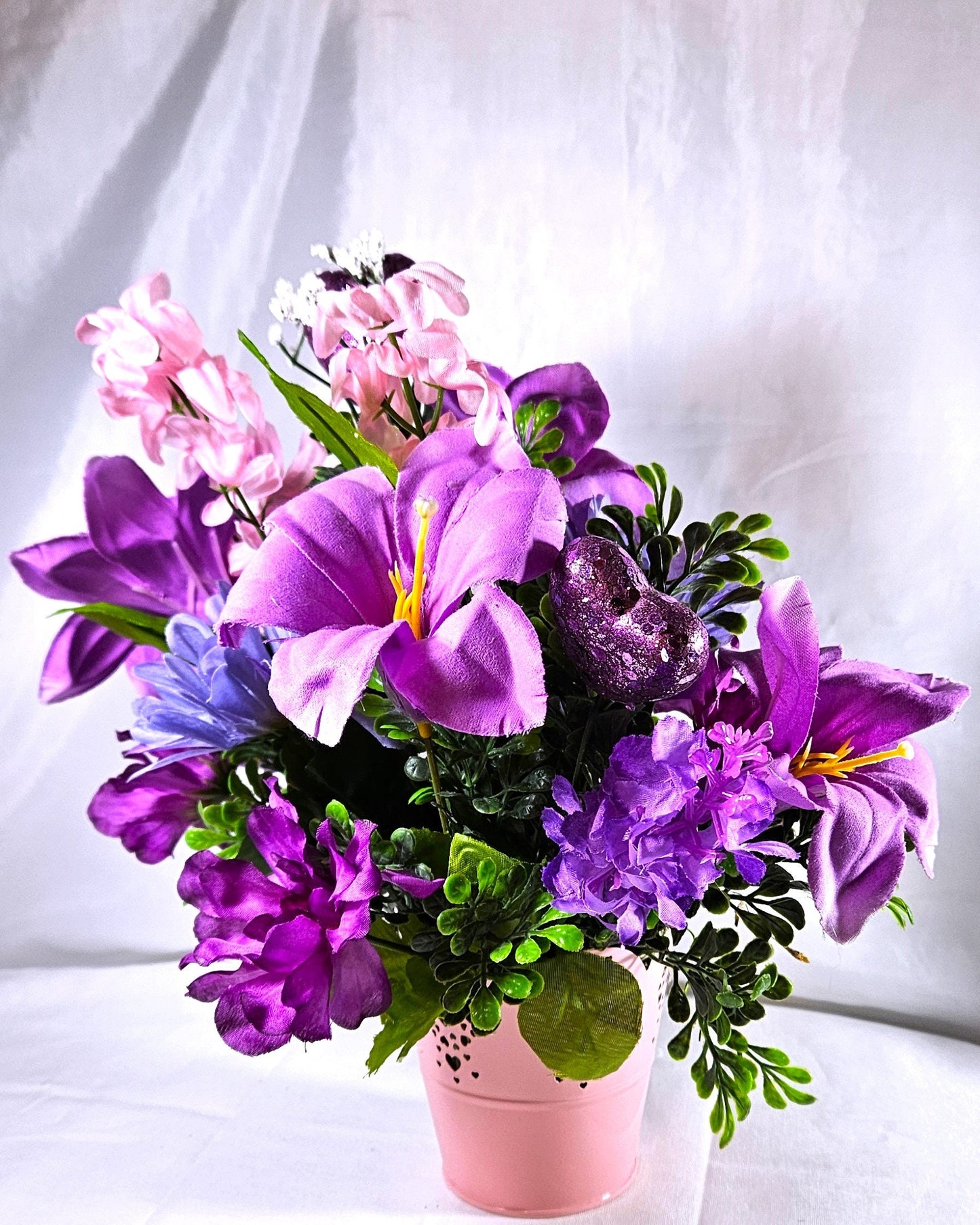 Heartwarming Flower Arrangement with a Kissing Couple Among Blue, Lilac, and Pink Florals Plus Sparkly Hearts