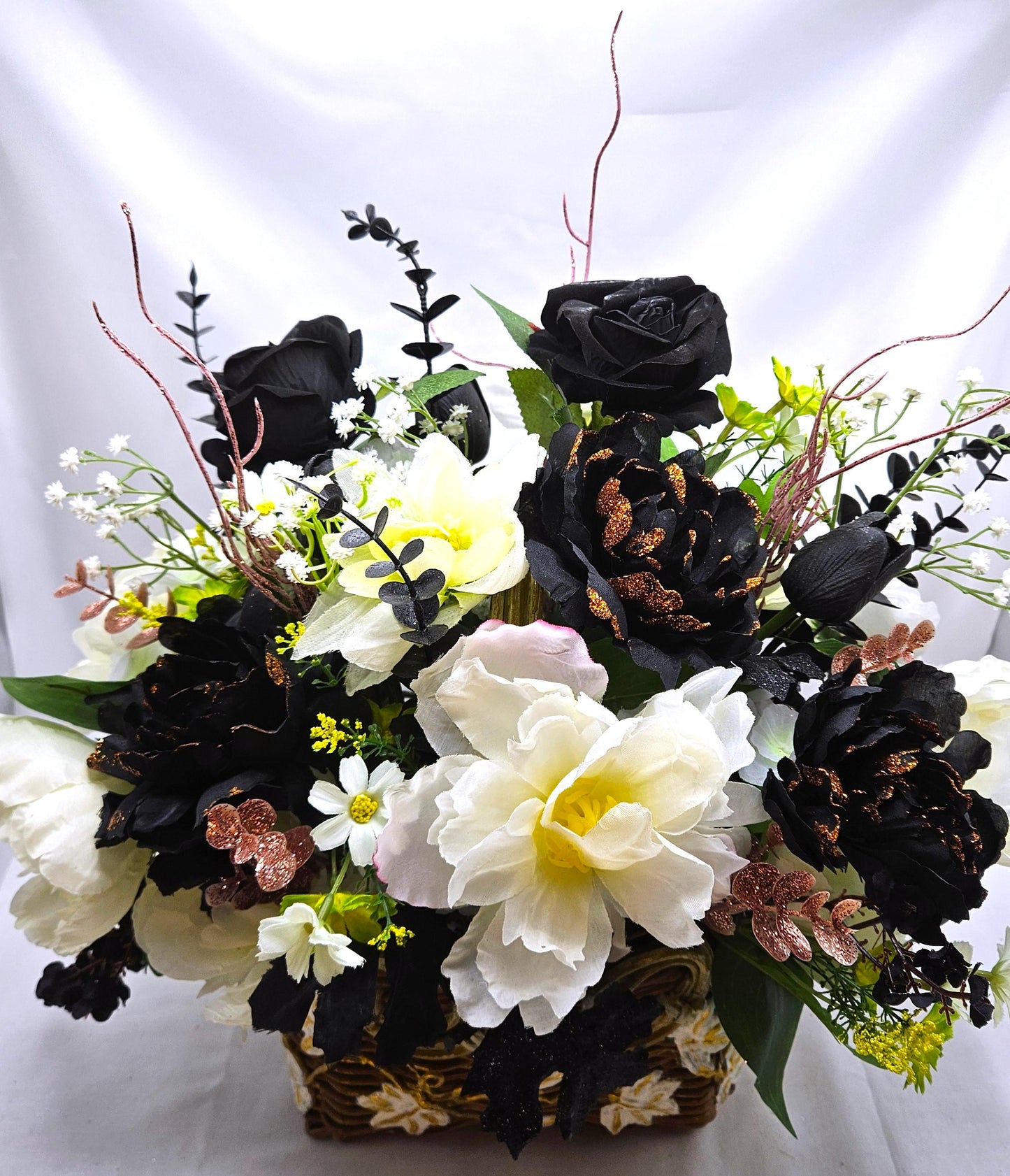 Handcrafted Floral Basket, Black & White Home Decor, Centerpiece Idea, Housewarming Gift, Floral Basket Decor
