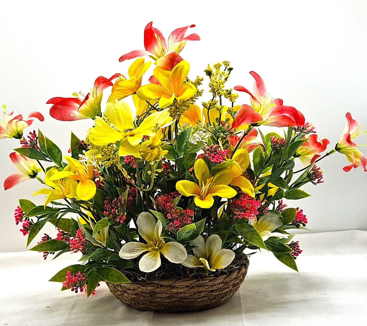Cat Lover Flower Arrangement, Whimsical Potty Trained Cat Floral Arrangement - Unique Cat Lover Decor, Potty Train Your Cat Centerpiece