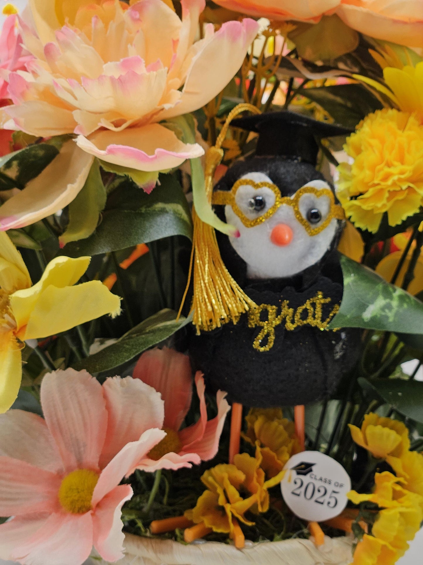 2025 Graduate Bird Flower Arrangement - Unique Senior High School & College Graduation Centerpiece - Gift