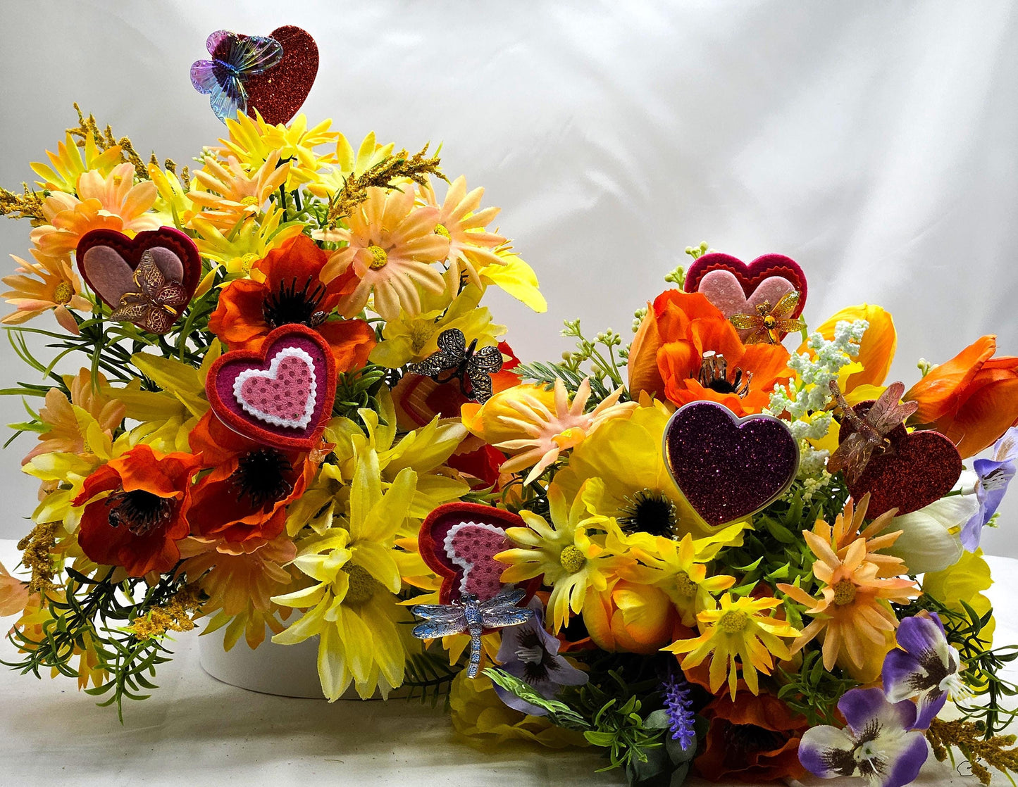 Love Messages with Mailbox Flower Arrangements, Valentine Gifts, Butterflies, Wild Flowers Tulips, Heart Day