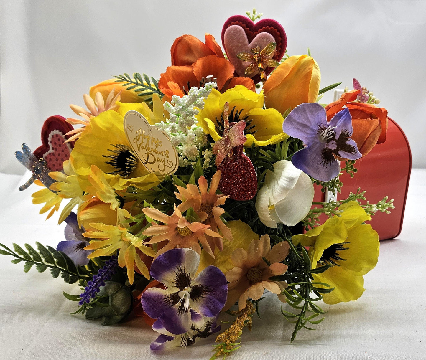 Love Messages with Mailbox Flower Arrangements, Valentine Gifts, Butterflies, Wild Flowers Tulips, Heart Day
