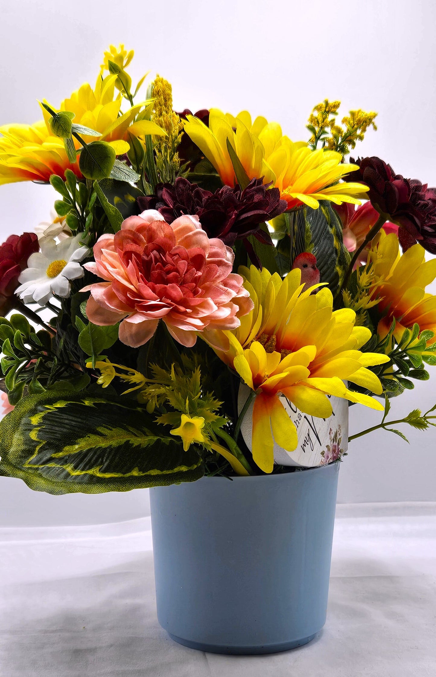 Gift for Mom, 'I Love That You're My Mom' Wooden Heart, Bird Accent in Sunflower.Dahlia, Daisy Spring Flower Mix