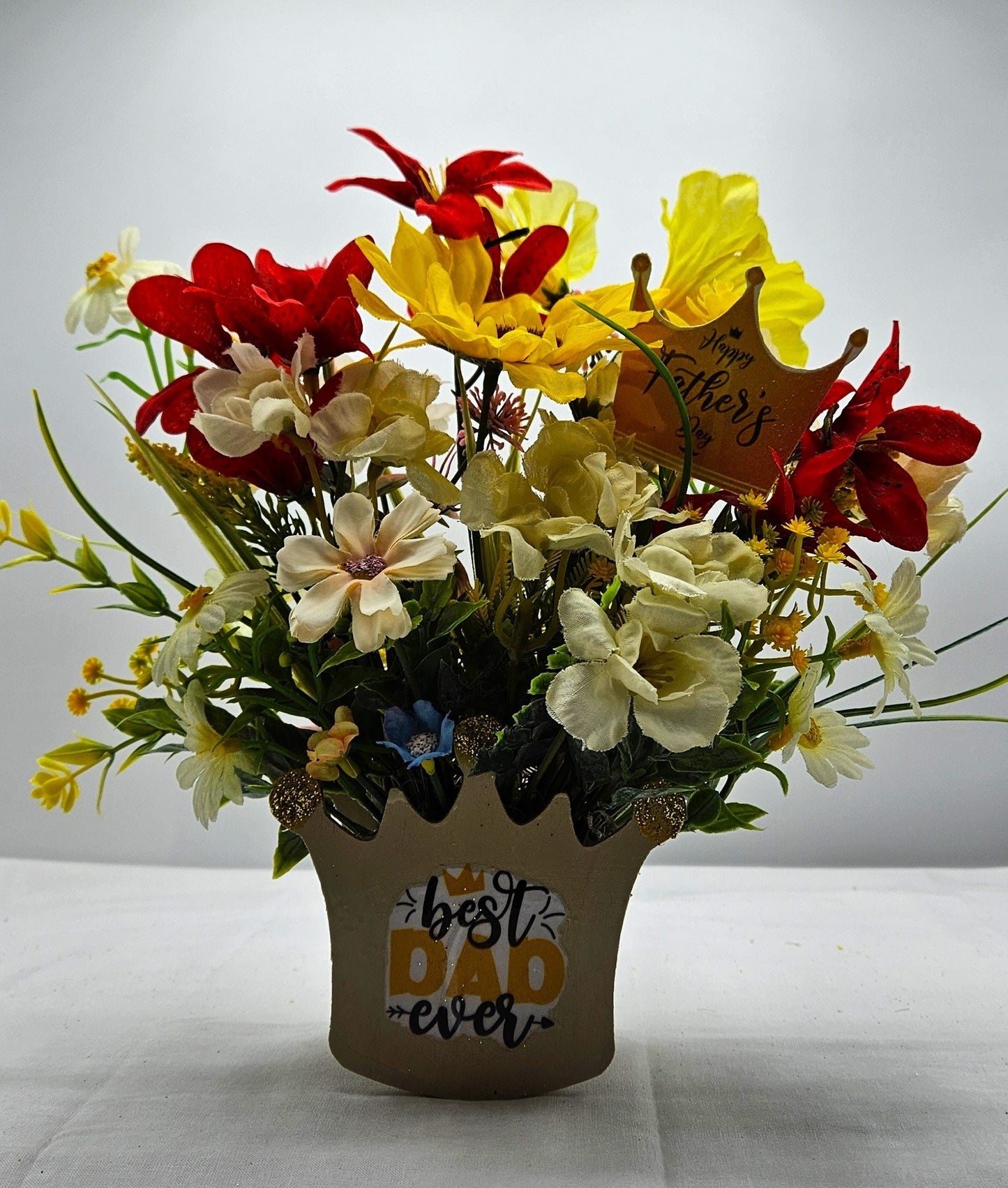 Best Dad Ever Gift: Handpicked Flower Gift Set in Wooden Crown Pot, Father's Day Surprise, #1 Dad Father's Day Gifts, 2 Options