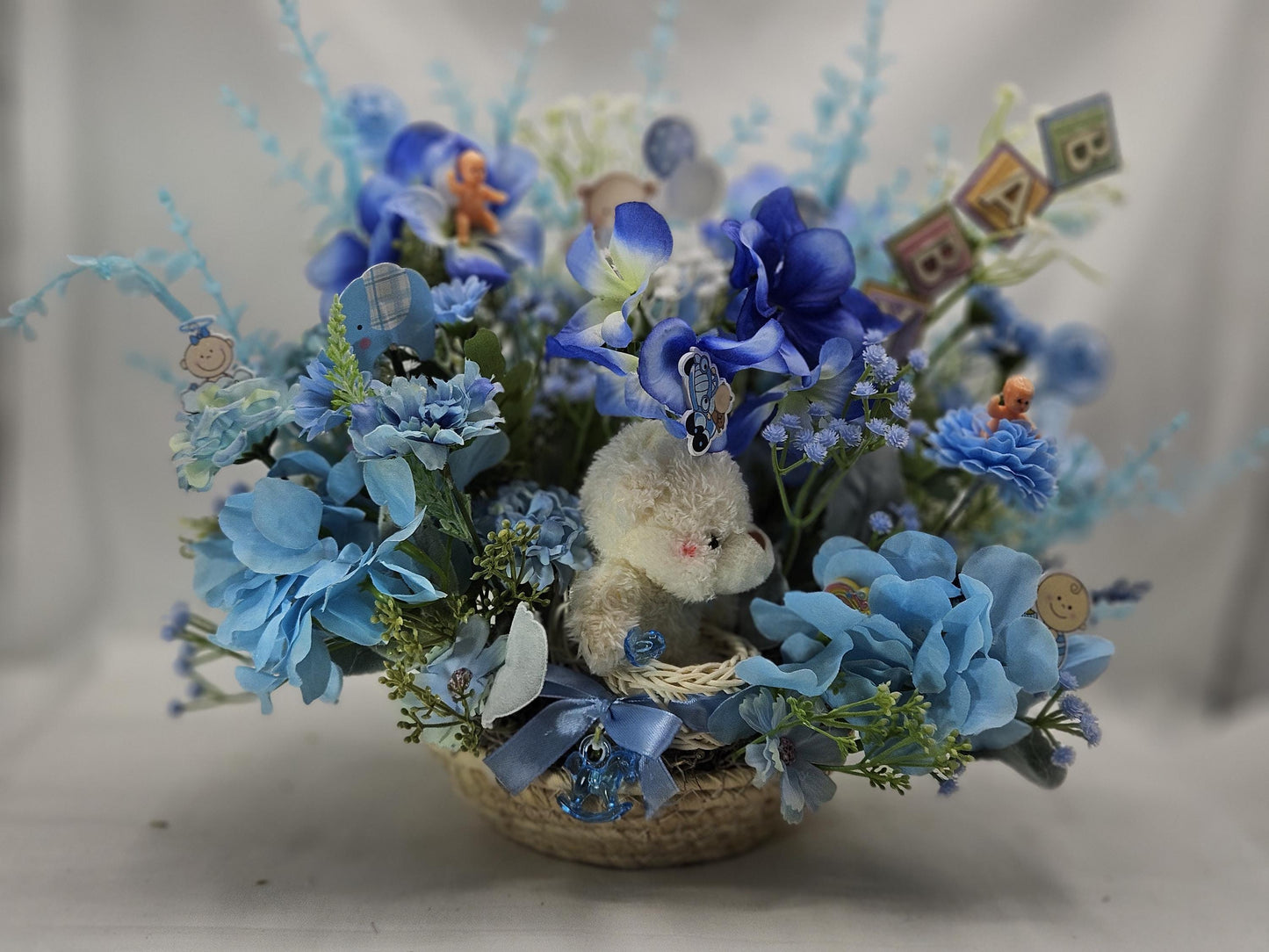 Welcome Baby W/these Pink Buggy or Blue Basket/Bassinet Floral Centerpieces, 2 Options, Boy or Girl, Baby Accents and Decor/Great for Shower