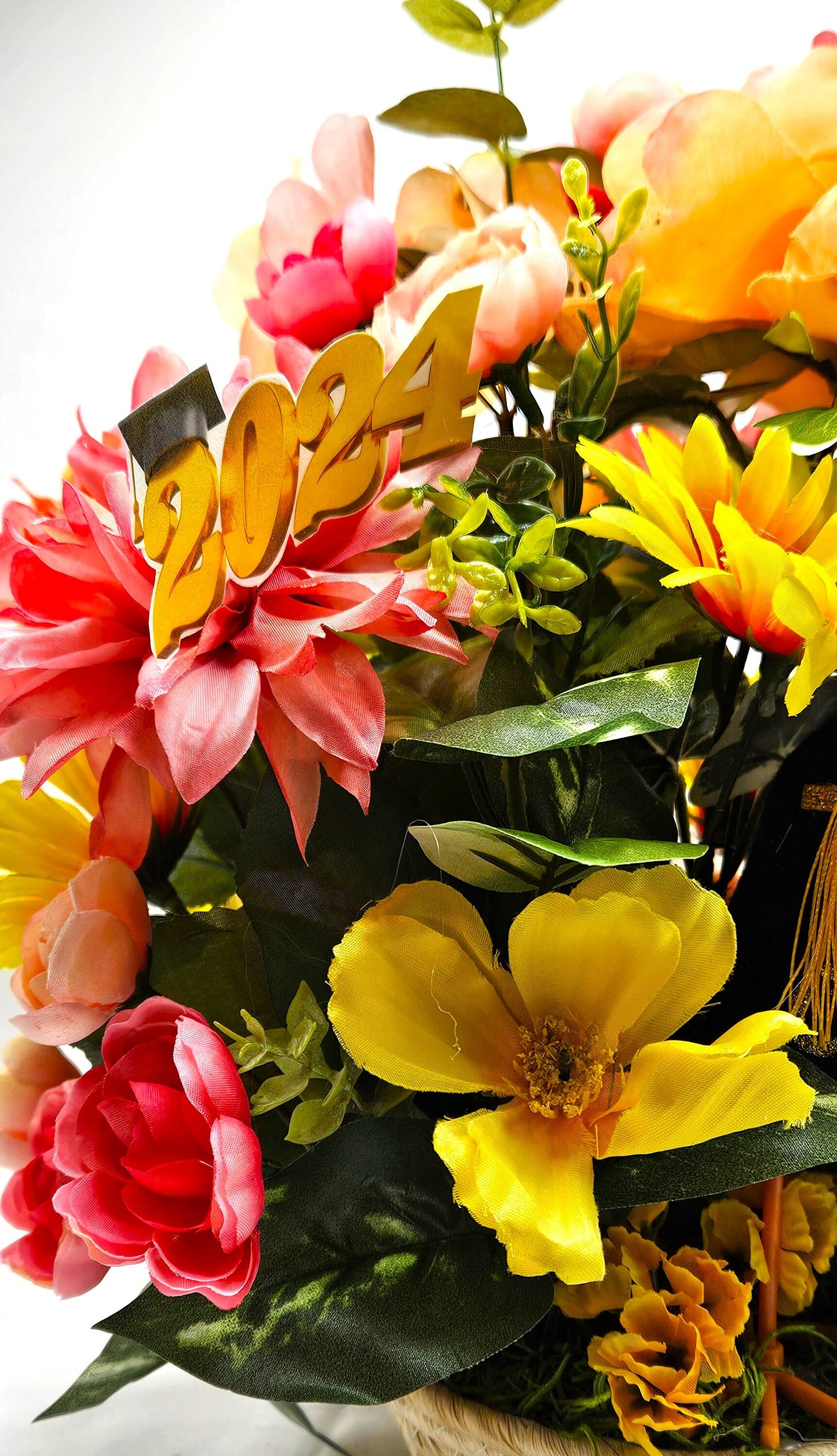 2024 Graduate Bird Flower Arrangement - Unique Senior High School & College Graduation Centerpiece - Gift