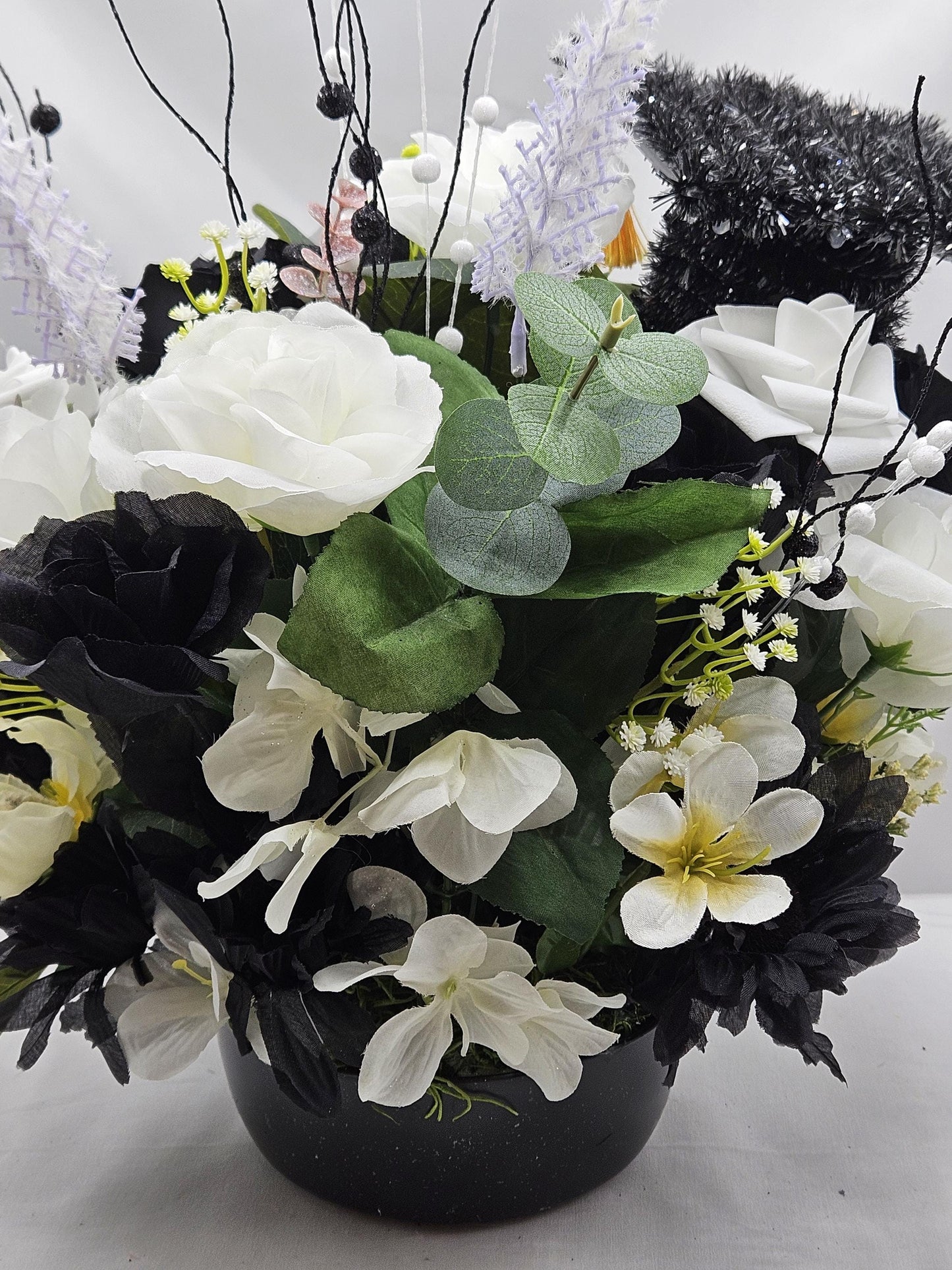 Congratulations Graduate 2025 - Stylish Graduation Cap with Black & White Floral Design, Roses and Dahlias Centerpiece, Memorable Gift