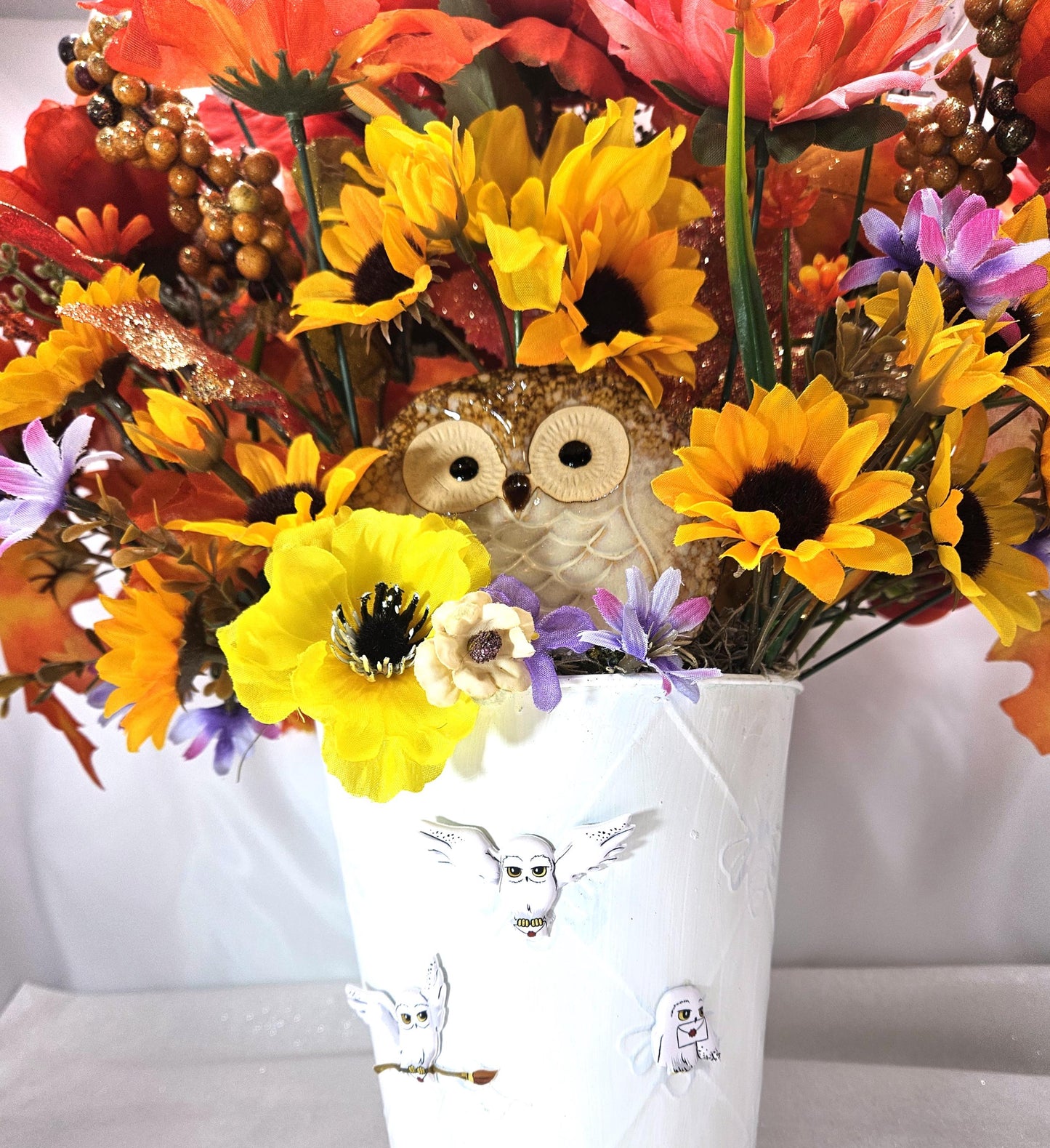 Gnome Lover/Owl Lover Autumn/Fall Gift Ideas/Flower CenterPieces/Bees/Lady Bugs/Owls and Gnomes/Celebrate/Decorate/Gifting Ideas/2 Options