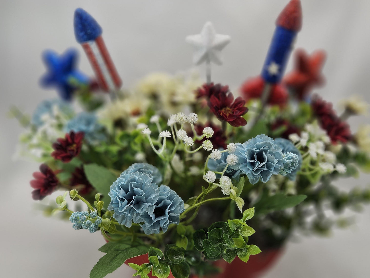 Dog Lovers Patriotic Florals/Two Options/Bully Type Dog or a Chihuahua Set in a  Star Shaped Dish wRed/White/Blue Flowers/Patriotic Accents