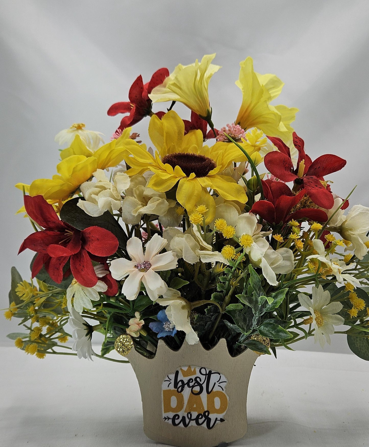 Best Dad Ever Gift: Handpicked Flower Gift Set in Wooden Crown Pot, Father's Day Surprise, #1 Dad Father's Day Gifts, 2 Options