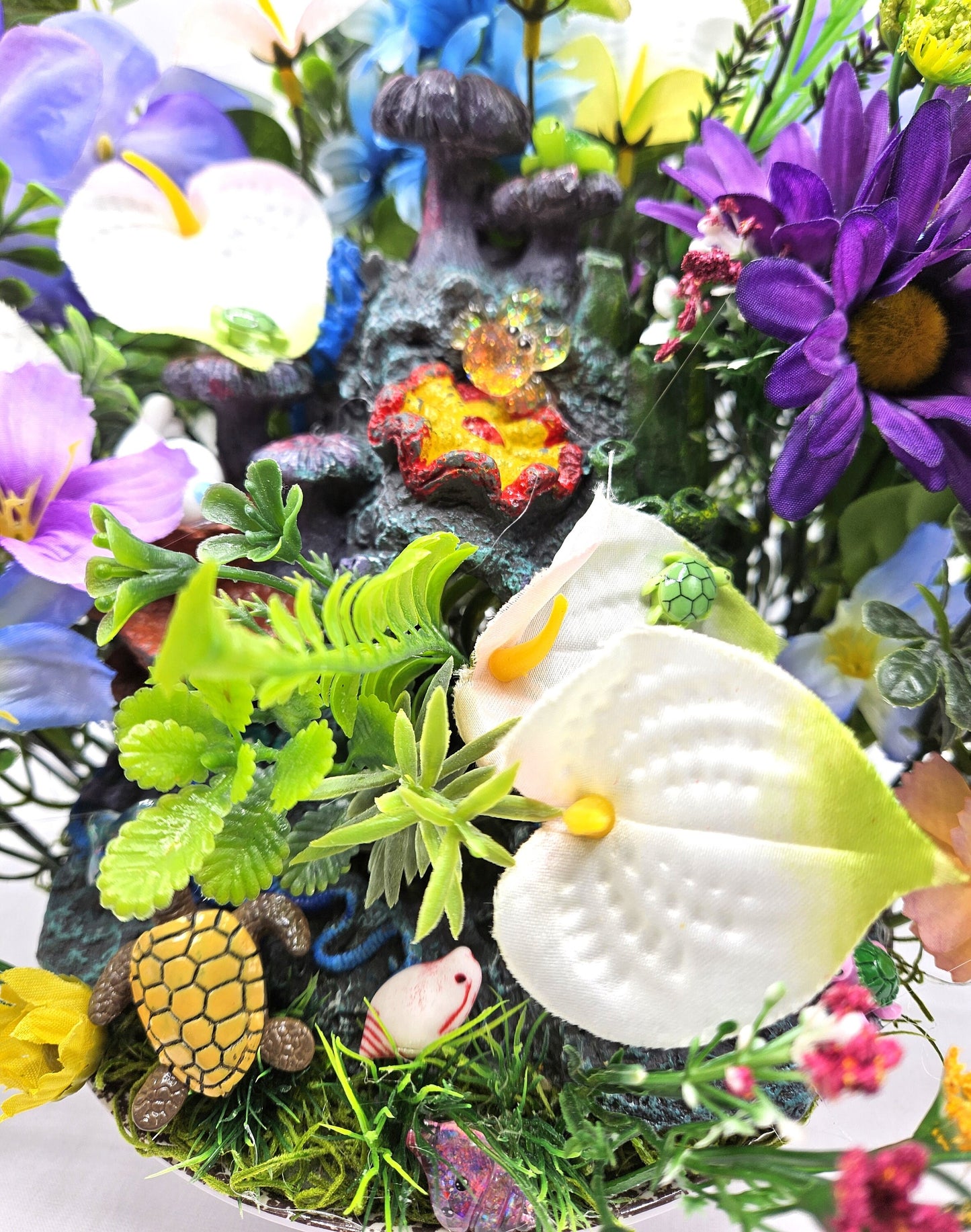 Sea Life Mountain with Coral, Turtles & Seal, Marine Critters, Pastel Florals, Lush Greenery, Tropical Gift