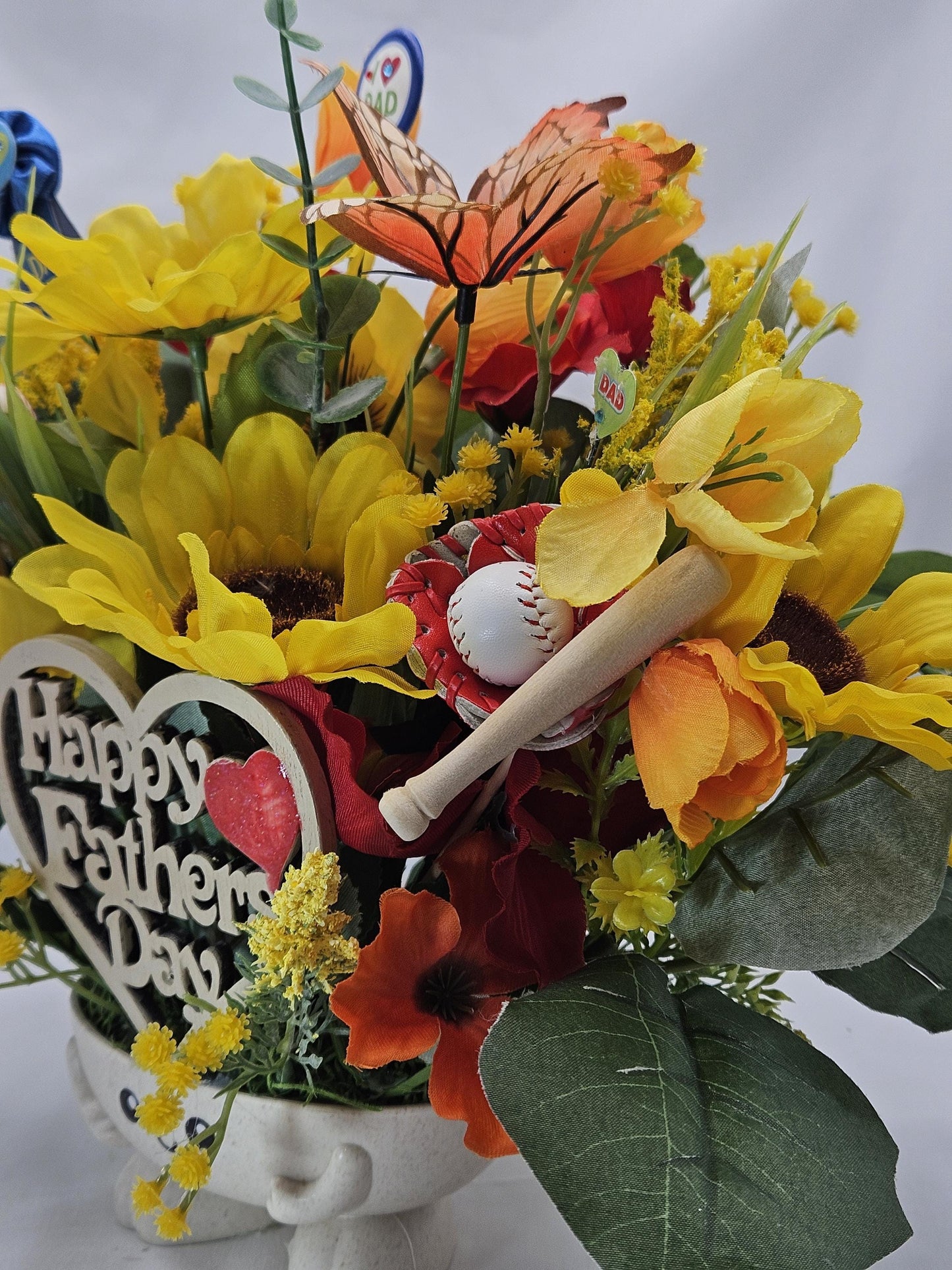Happy Father's Day Floral Display - Baseball Dad Theme with Rustic Wooden Sign - Unforgettable Dad Gift"