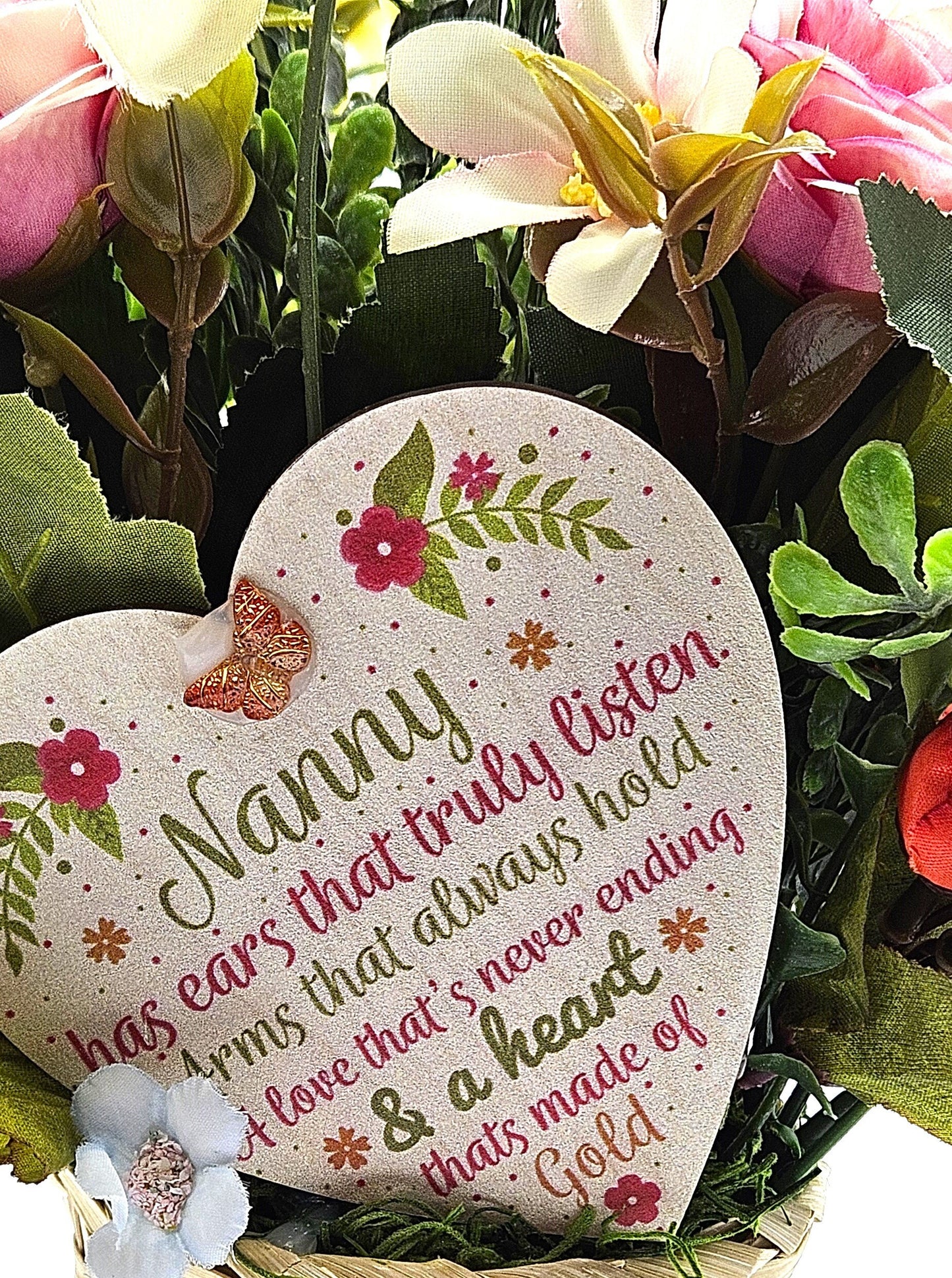 Love Nanny, Gift for Nanny Flowers, Happy Birthday Nanny,Pink and White Daisies/Sunflowers/Roses. Nanny Wood Heart Love Message