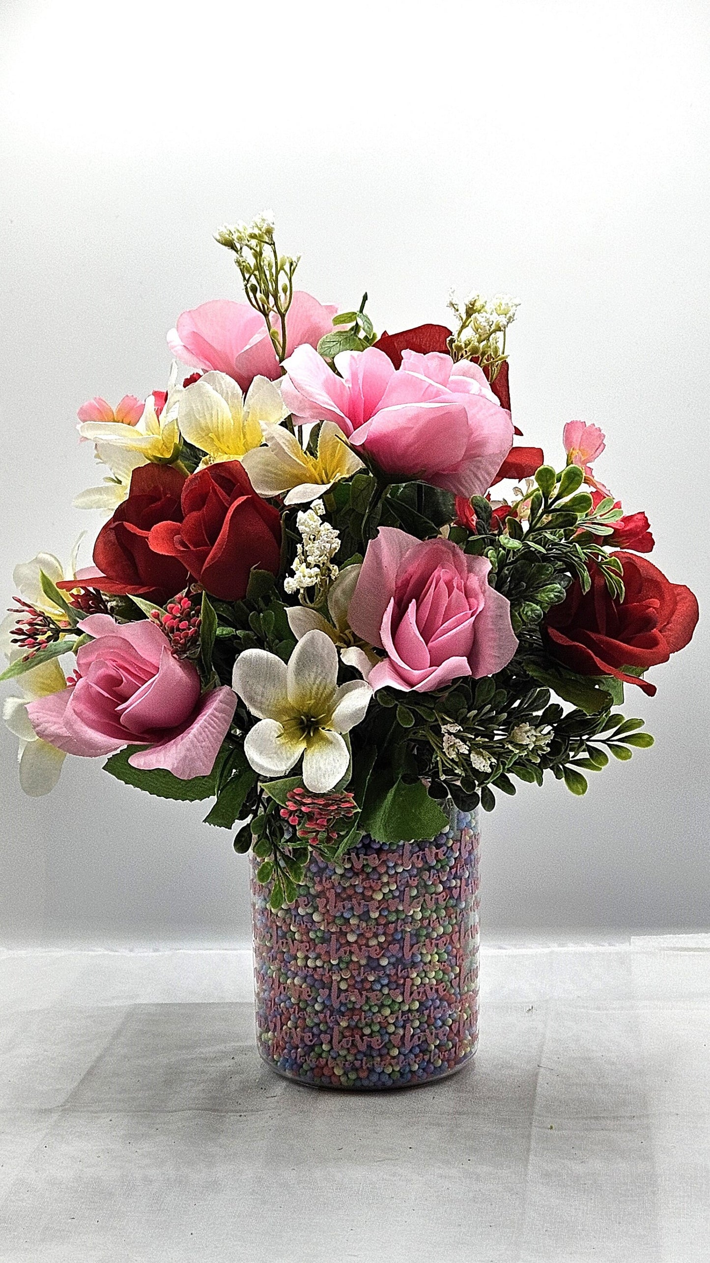 Elegant Kissing Couple Romantic Flower Arrangement for a Touch of Romance, Red/Pink/White Flowers