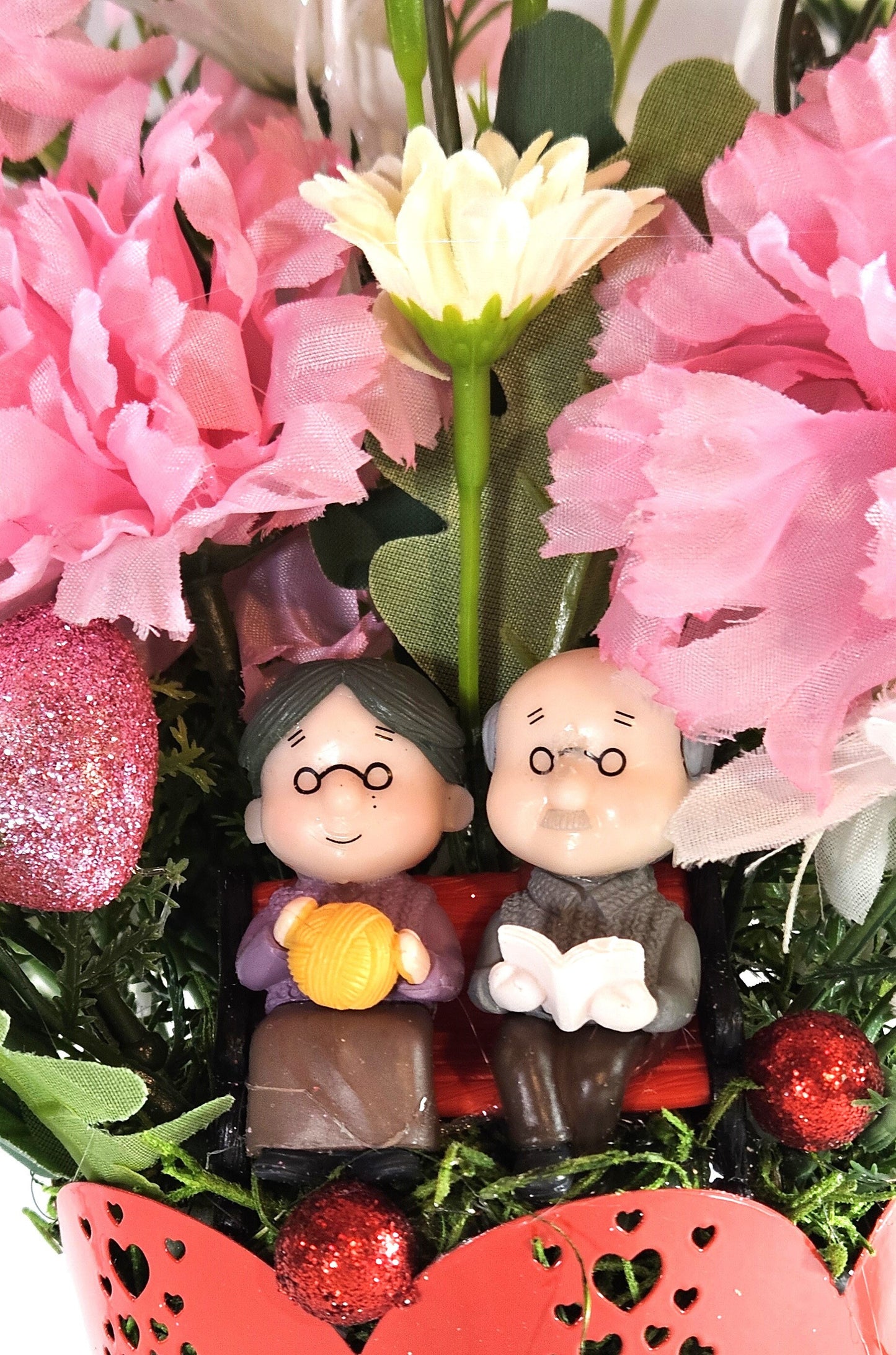 Romantic Grandparents Flower Arrangement, Love Grandma, Love Grandpa, Grandparents Flower Centerpiece