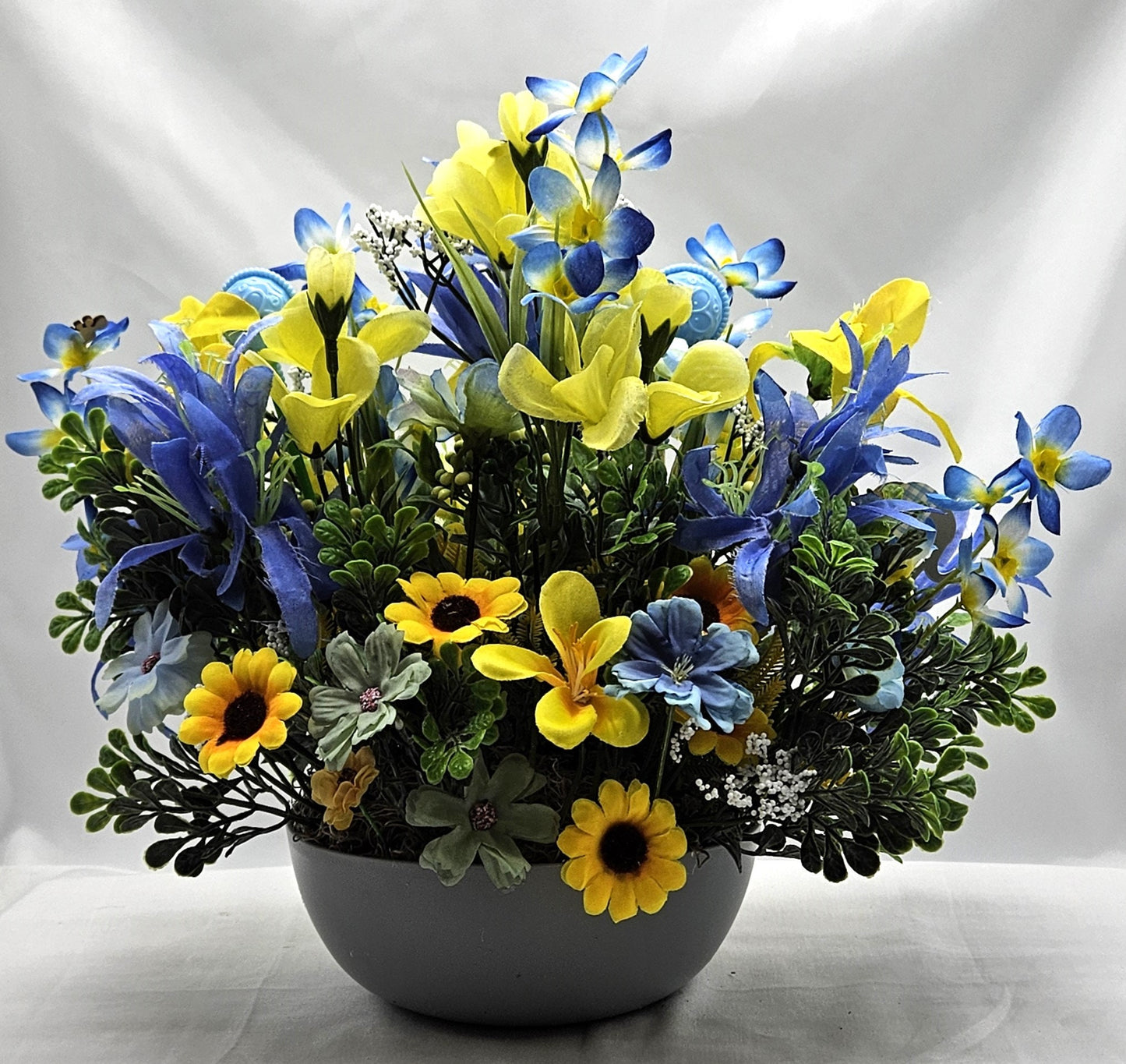 Welcome Baby Flower Arrangement, Boy or Girl Option, Baby Shower Gift/Welcome to the World, Little One, Blue/Yellow or Pink/Yellow