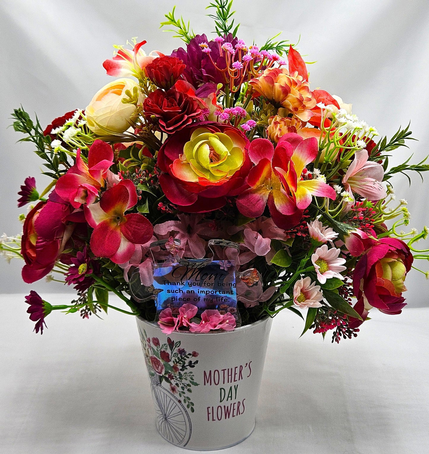 Mother's Day Inspirational Flower Tin - White Blooms in Vintage Tin, Thoughtful Gift for Her, Vintage Floral Tin with Acrylic Sign
