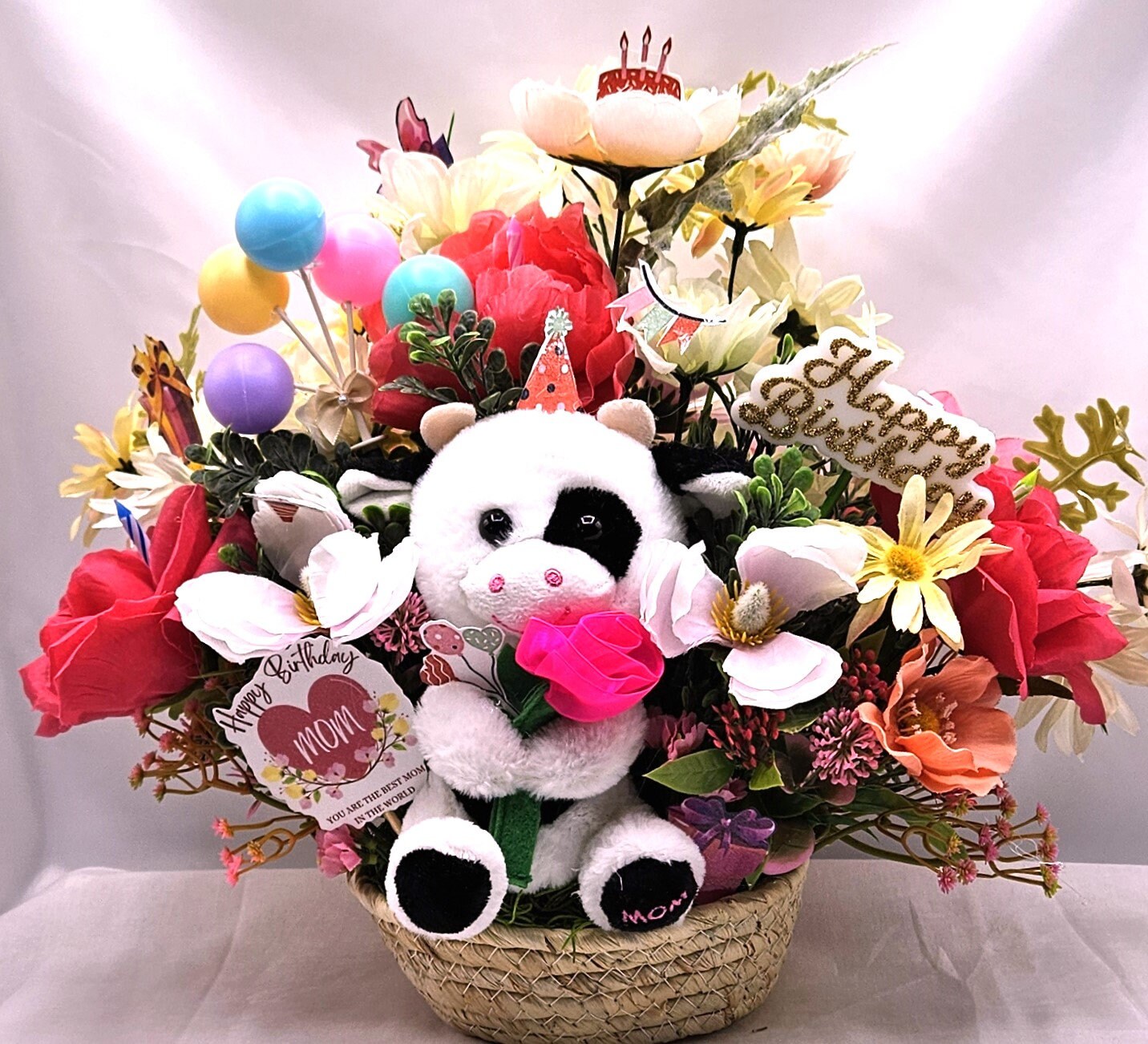 Happy Birthday Flower Arrangements, Two Options, Mom Birthday, Presents, Candles, Balloons, Happy Birthday Sign, Cute Cows, Party Hats