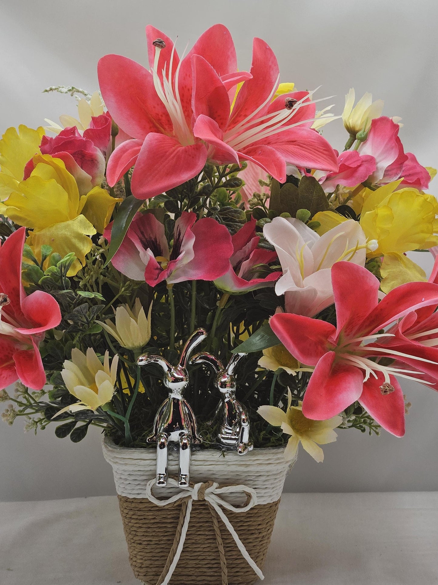 Lilies and Bunnies in a Wicker-Type Basket, 2 Options, Square or Round, Sophisticated Rabbits or Cute Rattan Bunny, Yellow w/Hot Pink/Mauve
