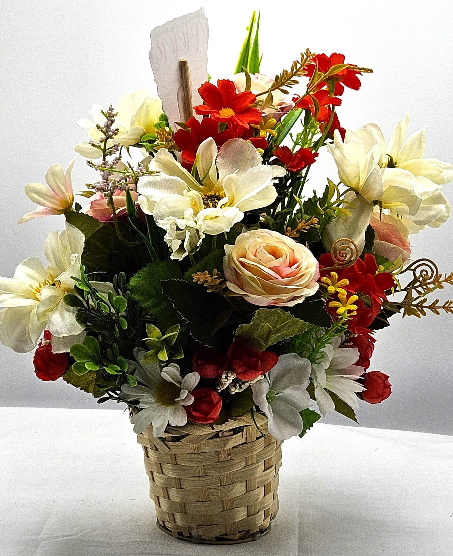 Love Nanny, Gift for Nanny Flowers, Happy Birthday Nanny,Pink and White Daisies/Sunflowers/Roses. Nanny Wood Heart Love Message