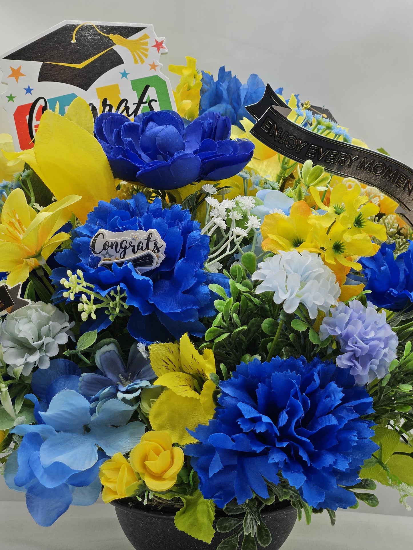 Graduation Flower Arramgements, 2 Choices, Blue and Yellow Congrats Grad or Orange and Yellow Reach for the Stars, Graduate Gift/Decor