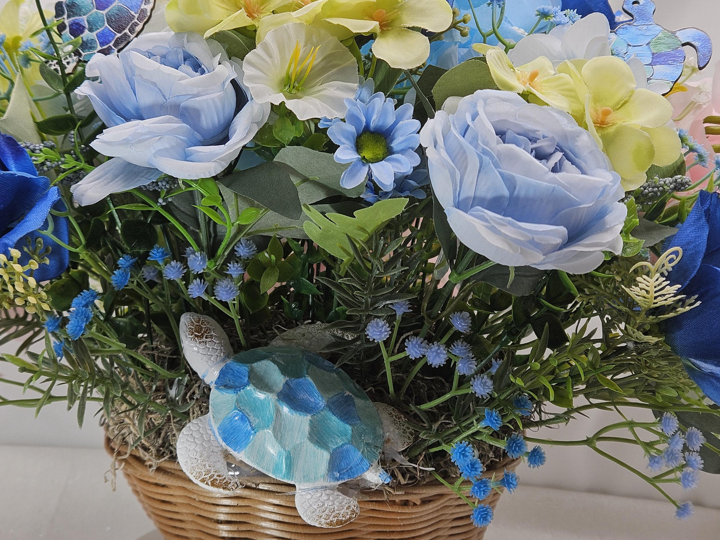 Beauty of the Turtles amidst a Gorgeous Garden of Vivid Blue and Golden Yellow Hydrangeas,  Roses. Babys Breath and Turtles, Ocen Life/Decor