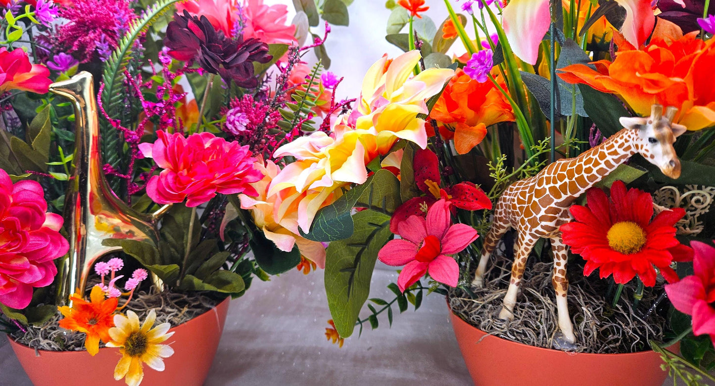 Giraffee Lovers Exquisite/Unique Flower Centerpieces, 2 Options/Modern with Pink Theme/Realistic with Yellows/Dahlias/Daisies/Wildflowers